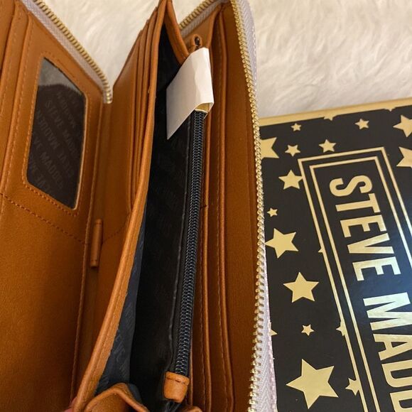 NWT Steve Madden Zip Around Wallet w/ Gift Box - Picture 6 of 10
